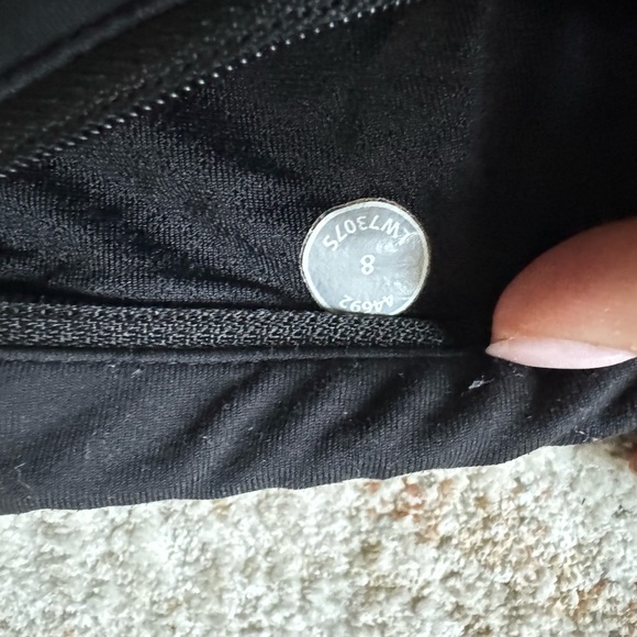 Lululemon shorts - Picture 3 of 3